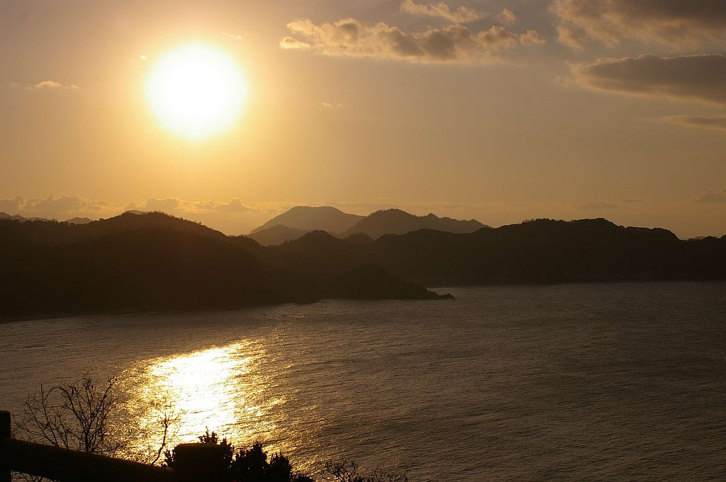 夕焼けに。