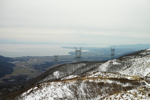 赤坂山の眼下に大きな琵琶湖