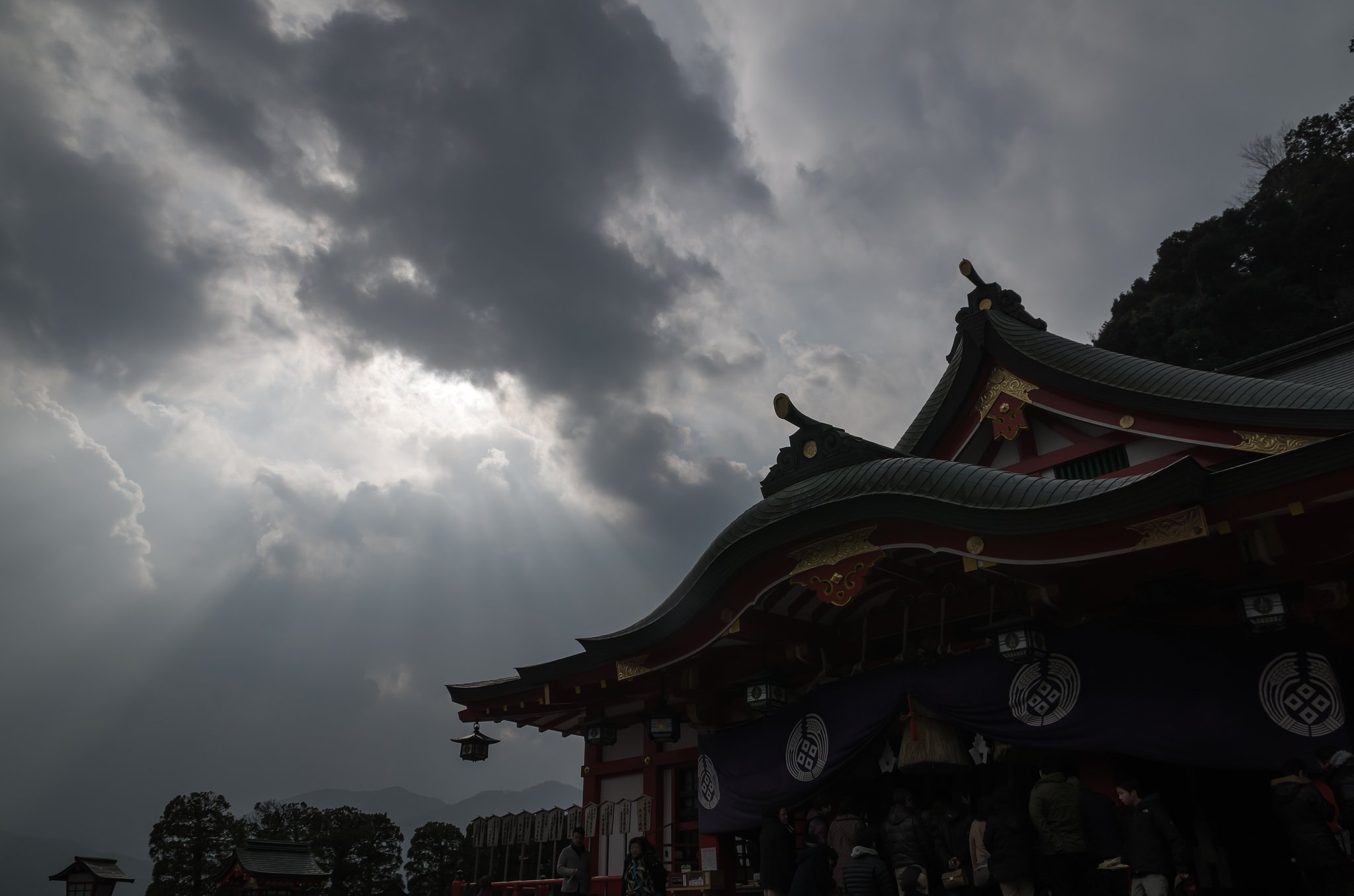 SIGMA 17-70mm F2.8-4 DC MACRO 
