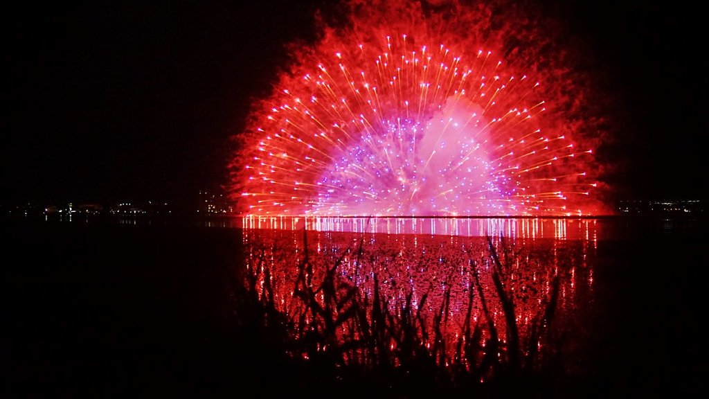 諏訪湖の花火