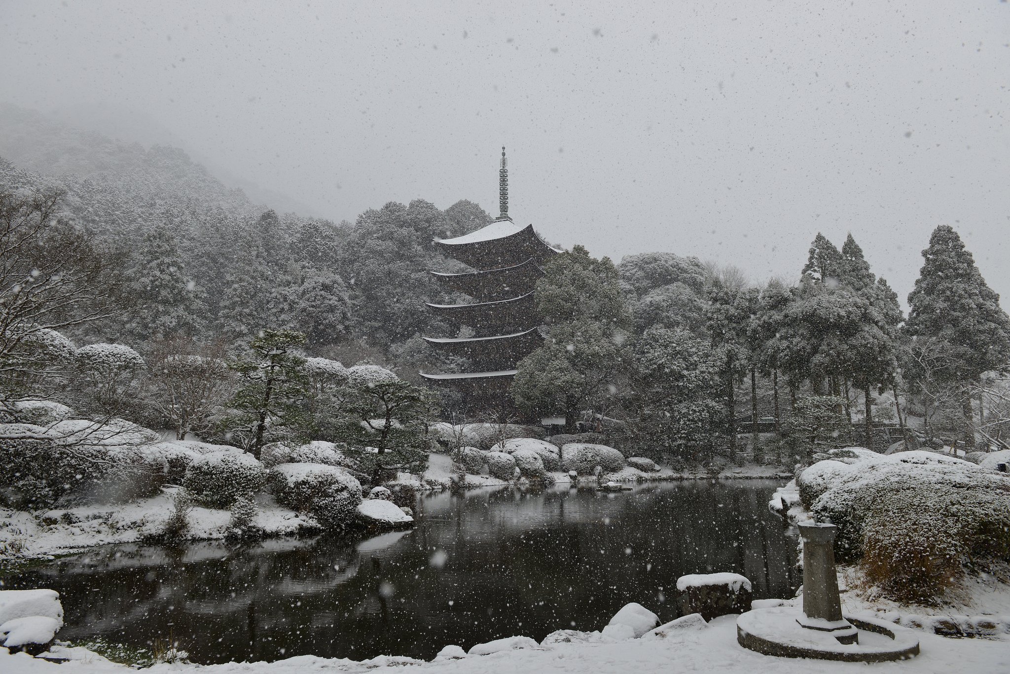 山口県瑠璃光寺五重塔