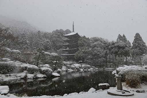 山口県瑠璃光寺五重塔