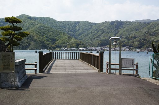 舞鶴