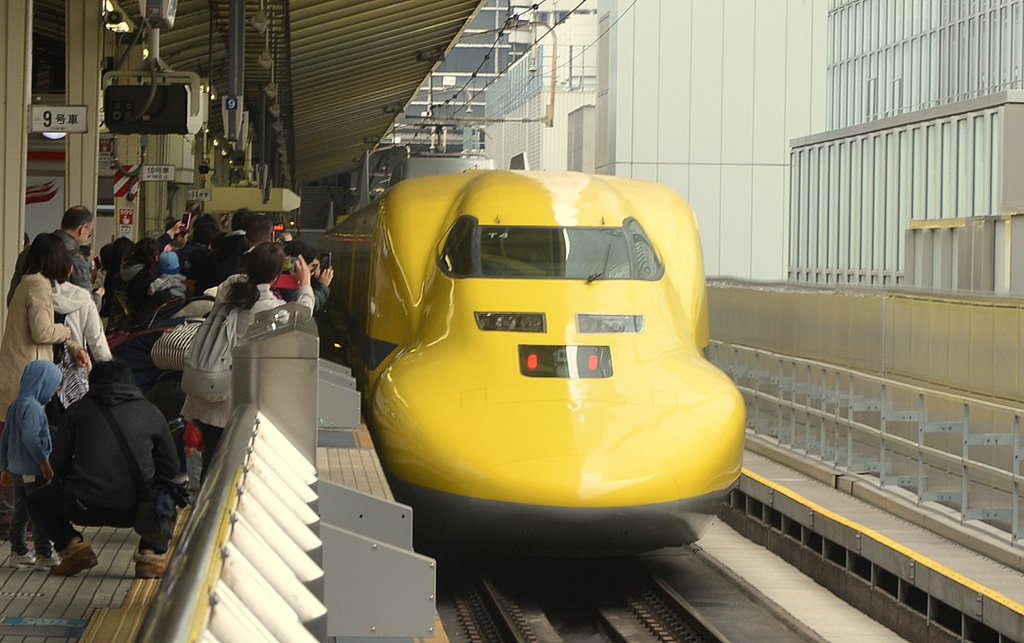 ドクターイエロー到着風景