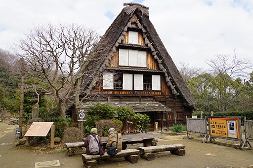 そば処「白川郷」の老夫婦