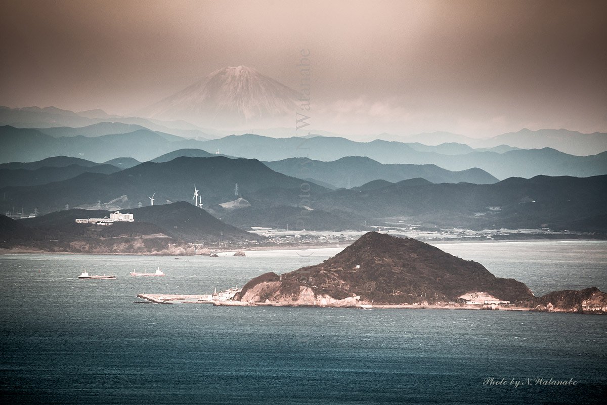 三重県伊勢方面からの富士山です