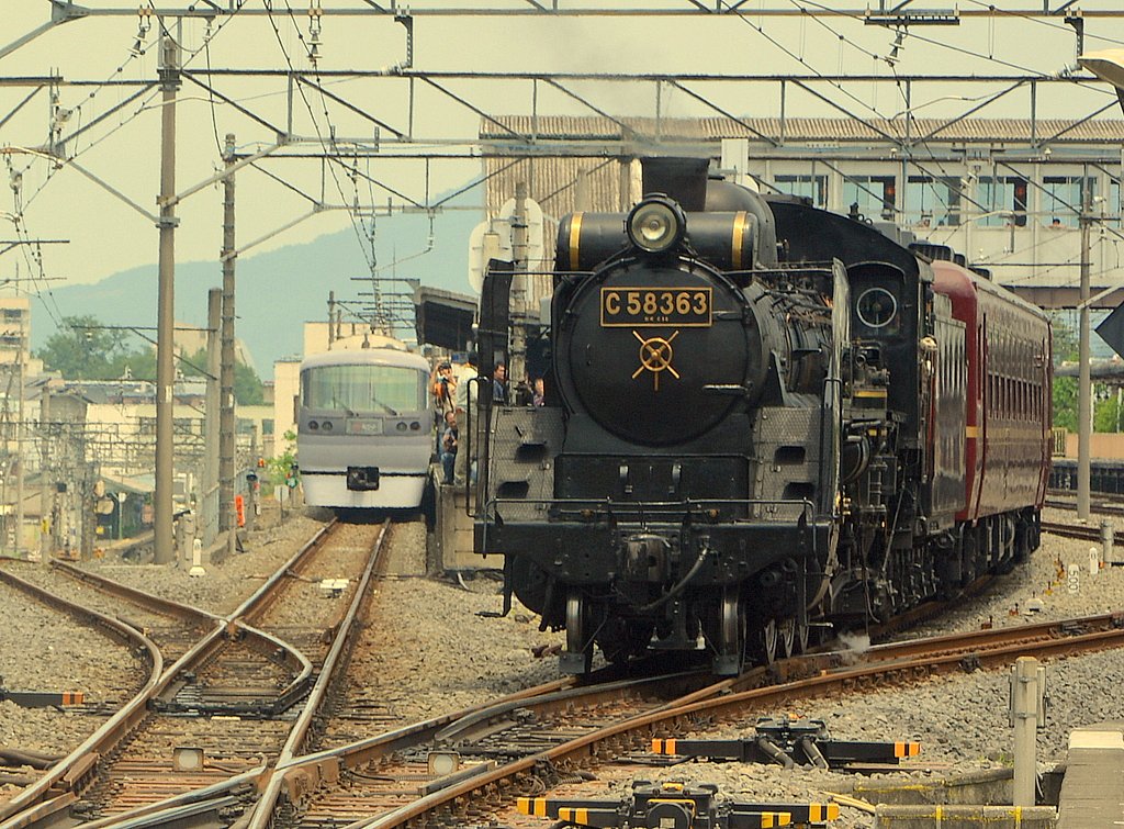 C58と西武レッドアロー
