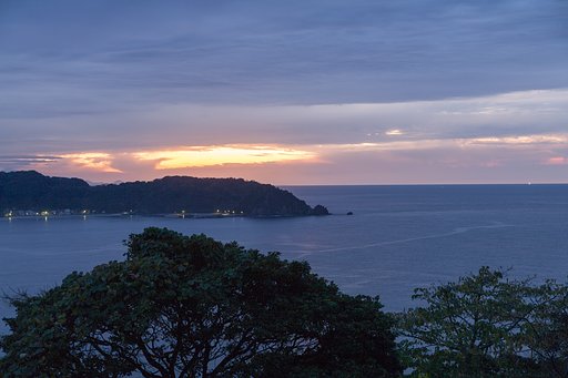 陸上岬からの夕暮れ-2。