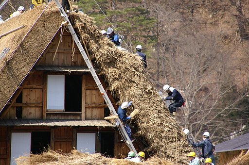 伝統を守る人々