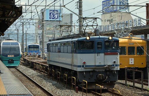伊豆箱根鉄道大雄山線小田原駅の一コマ