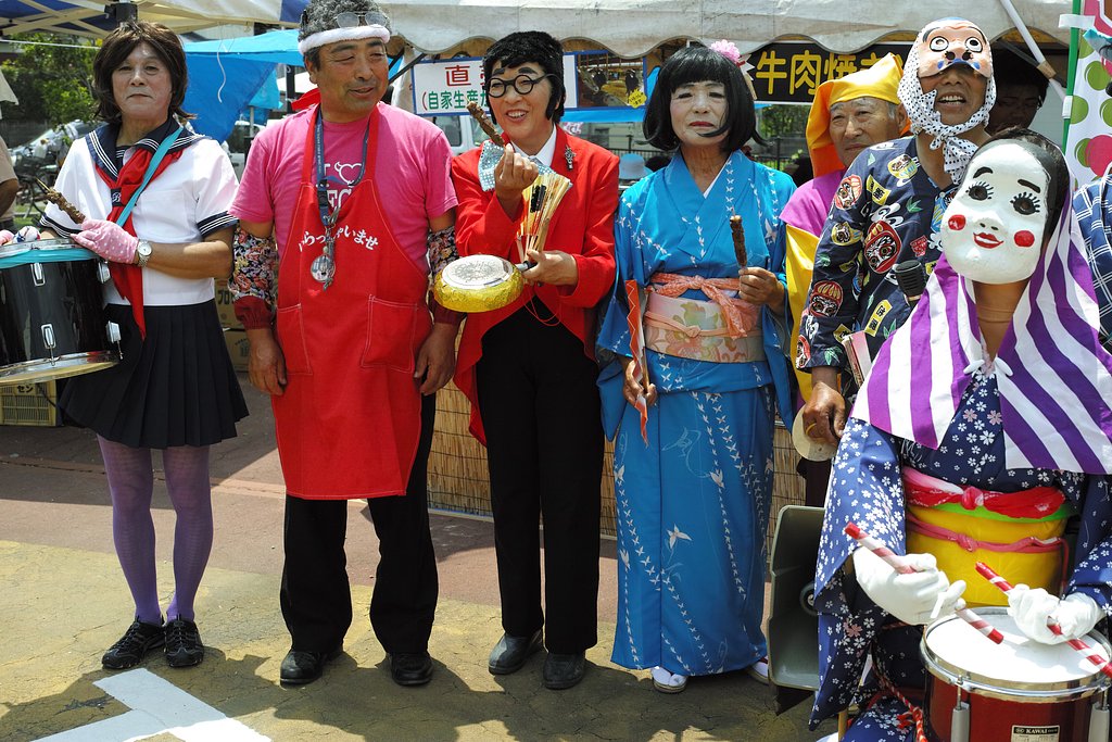 化け物の集い