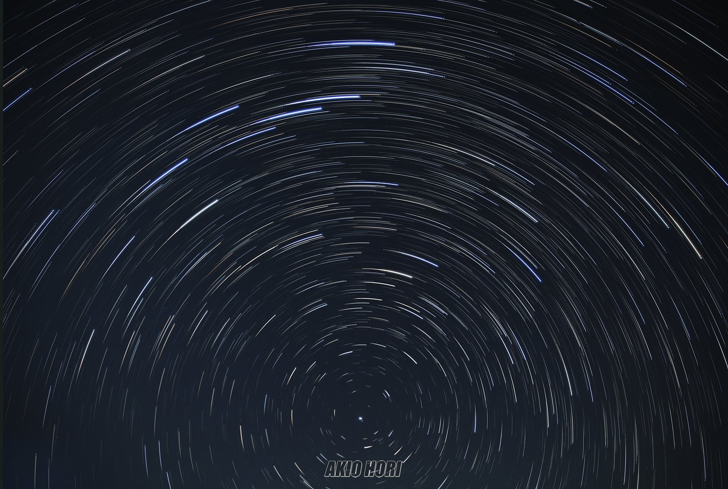 北極星を中心に。