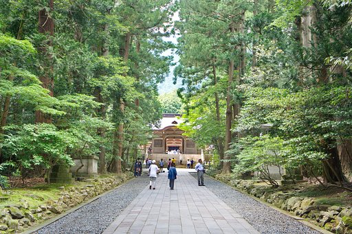 【フリー】彌彦神社