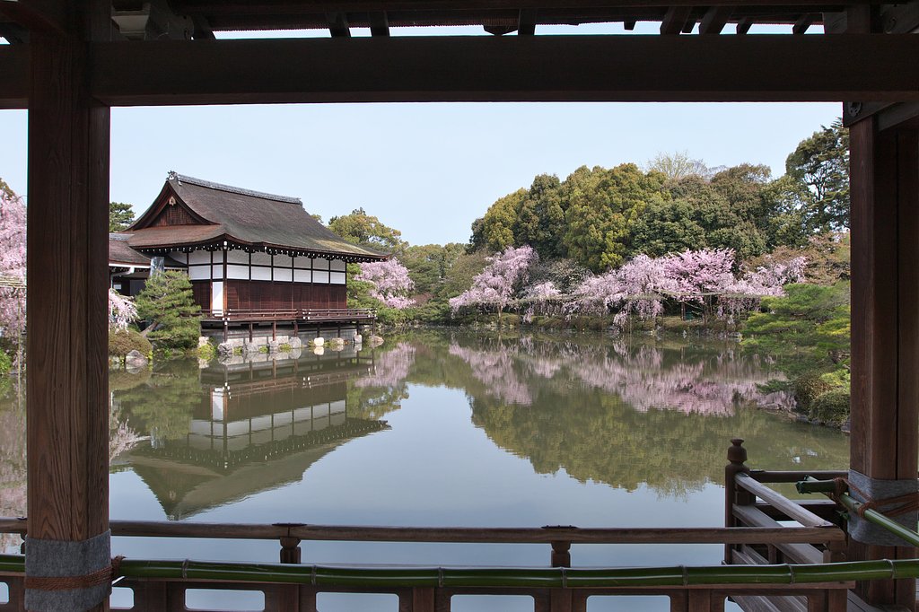 雅の栖鳳池