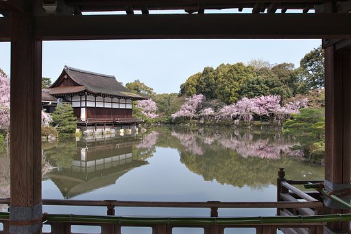 雅の栖鳳池
