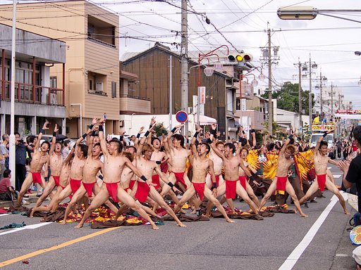 日本ど真ん中祭り　赤褌２