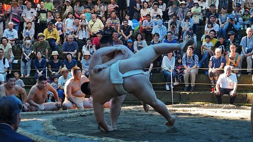 奉納相撲　世田谷八幡例大祭にて 