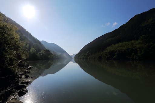 silent　river