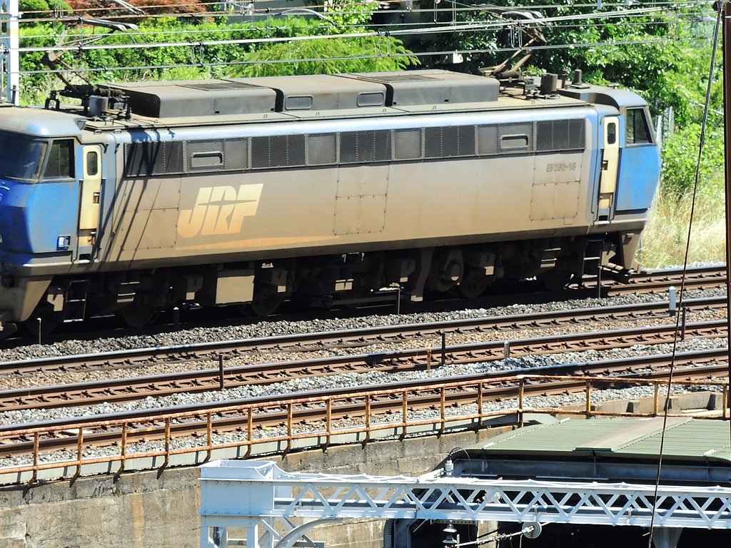 汚い電気機関車