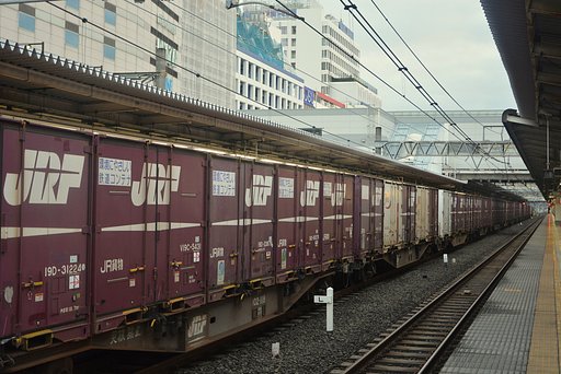 池袋駅コンテナ専用列車