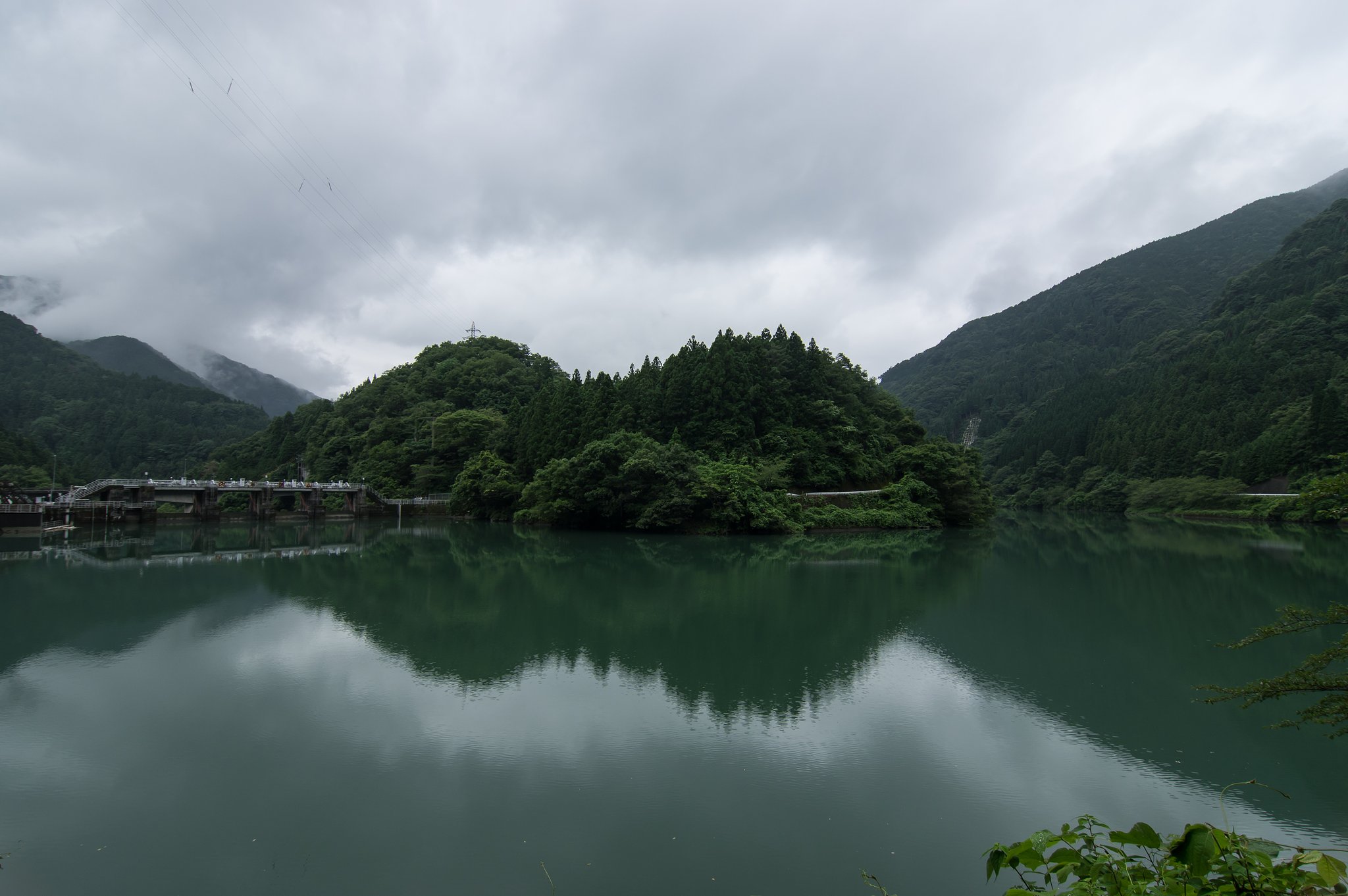 ダム湖