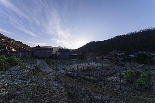 魚眼から２：３の画像に変換。