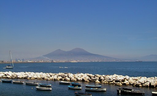 ナポリ湾