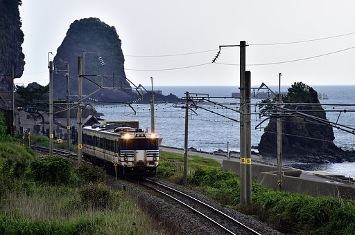 海辺の電車　2