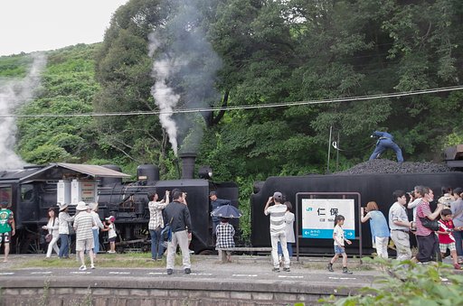 炭水車