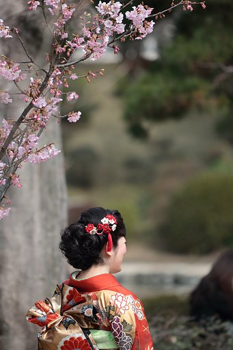 着物のお姉さんin縮景園