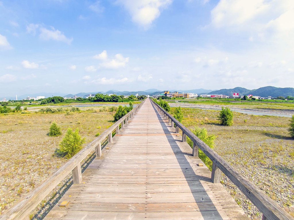 世界一長い木造歩道橋