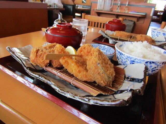 本日ランチを披露します