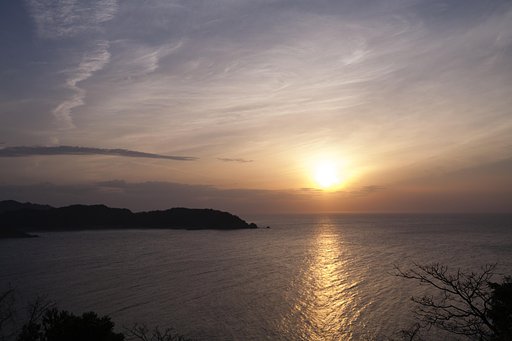 日本海の夕焼け-1。