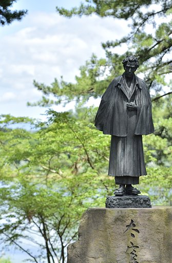 太宰治像