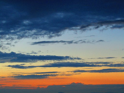 （天）長距離走行のトラック＆瀬戸内海の夕日