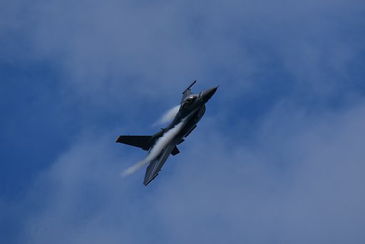 F16　DEMO