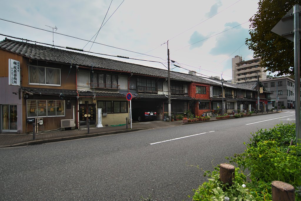 通称　弁護士長屋