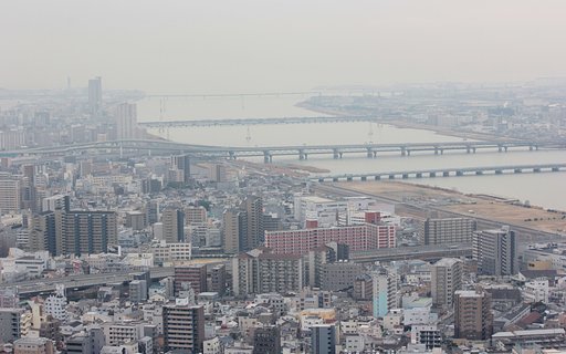 大阪市内から見る淀川