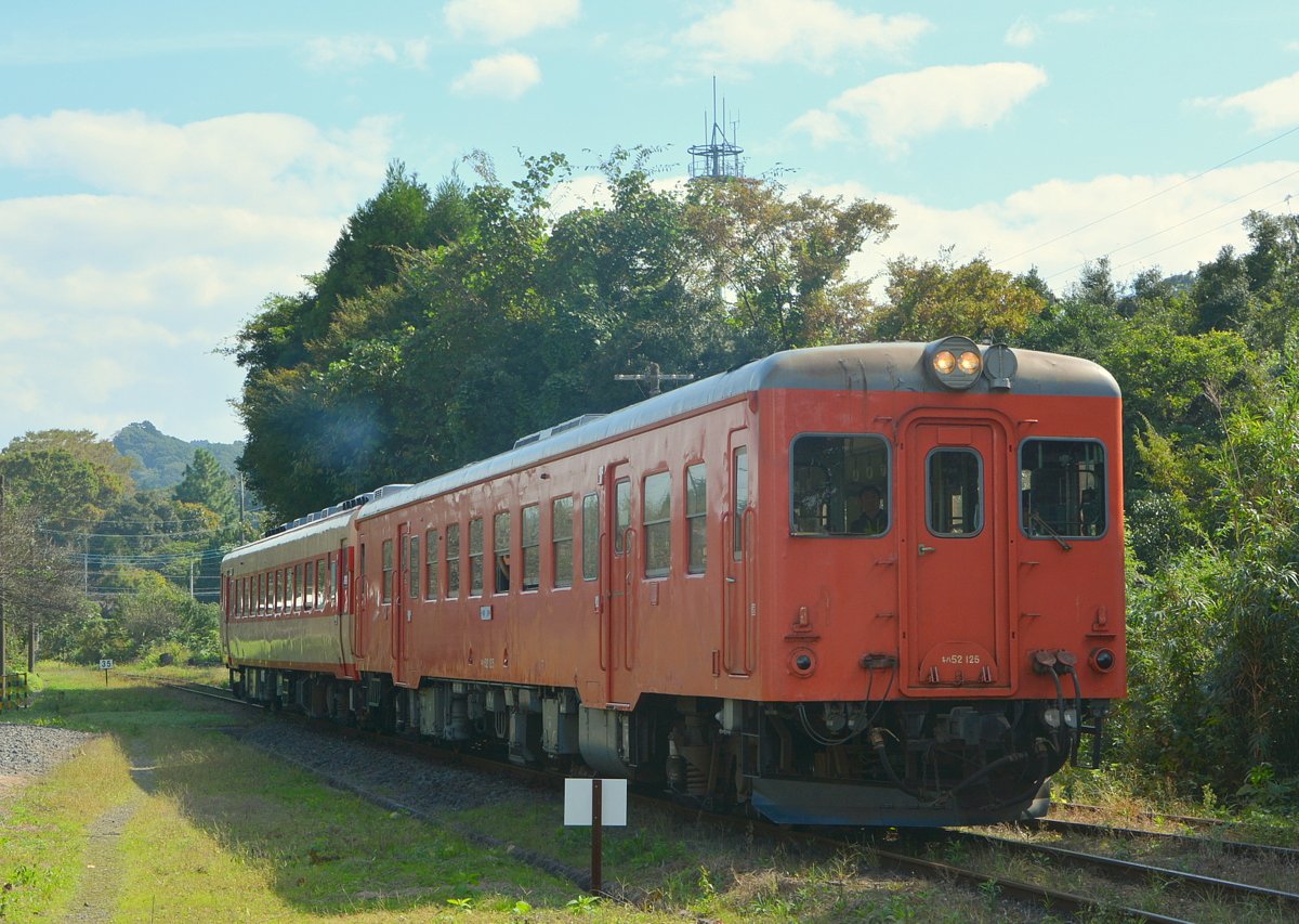 キハ52形キハ２８形気動車