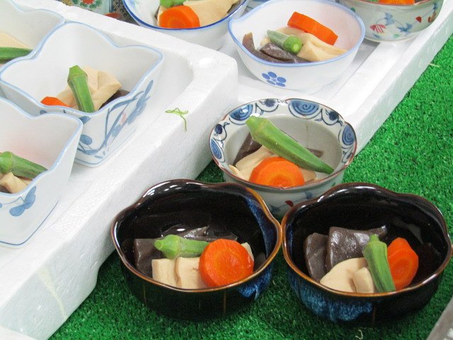 朝市のお惣菜が美味しい