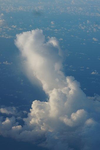 洋上【天】空