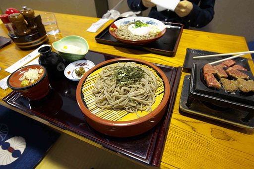 今日のお昼はルン♪