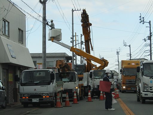 工事の主役は重機です、、お父さんかっこいい