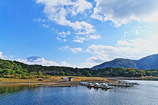 ＨＤＲ本栖湖