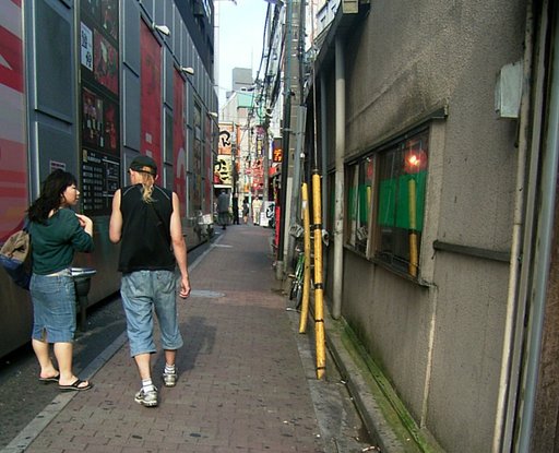 『淡』路地裏