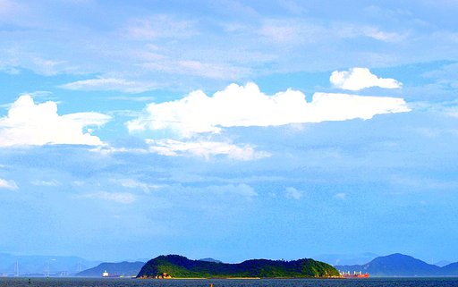 【天】瀬戸内海の空