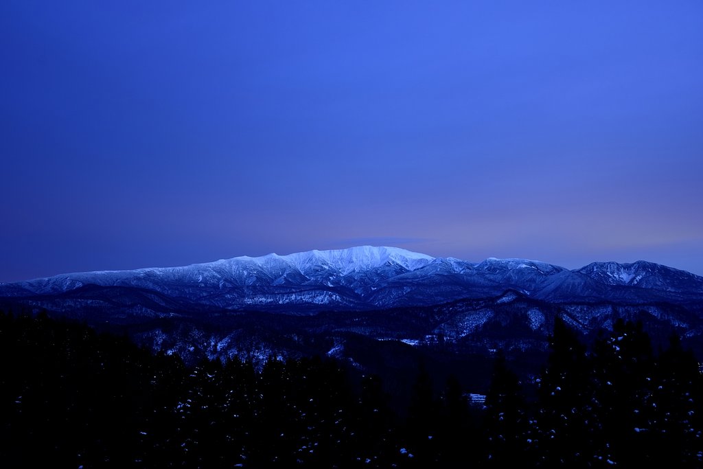 月山