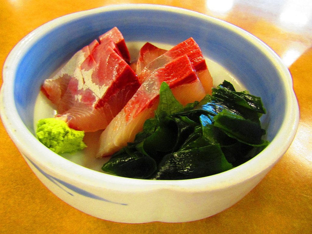 刺身最高級はまちを賞味ください
