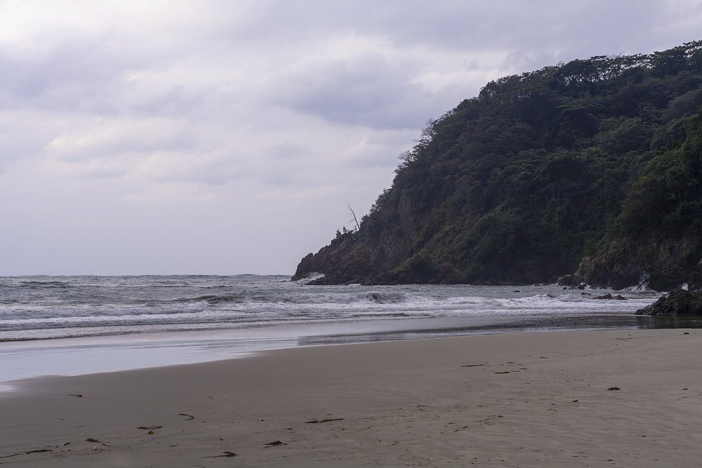 熊井浜の東側。