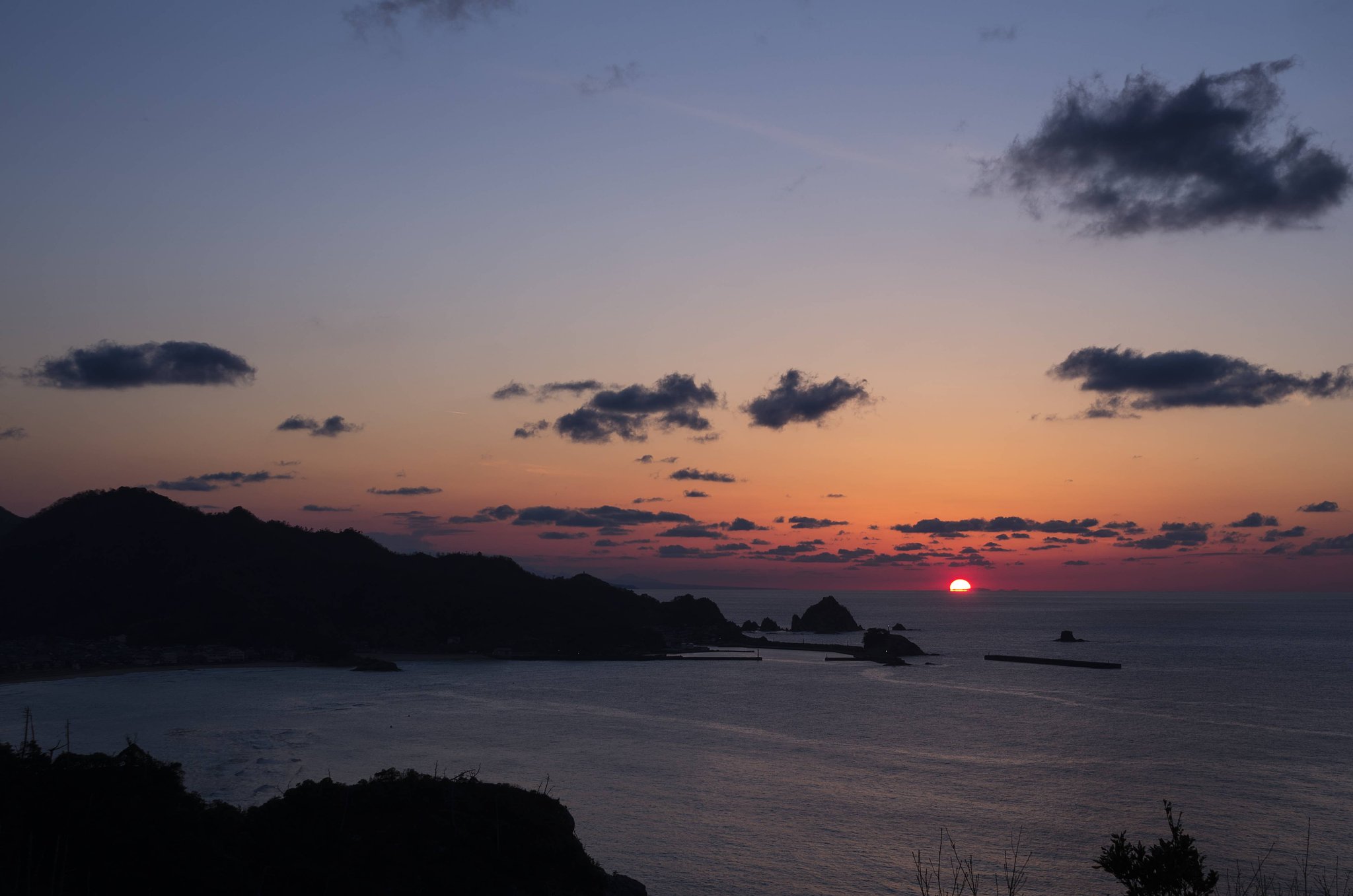 日没隠岐諸島。